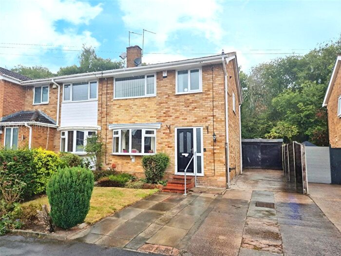 3 Bedroom Semi Detached House To Rent In Cherry Wood Close, Worsley, Manchester, Greater Manchester, M28