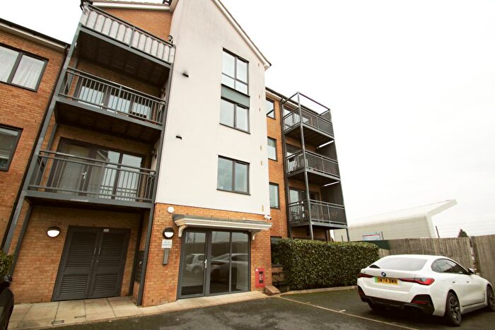 2 Bedroom Flat To Rent In Watson Place, London, SE25