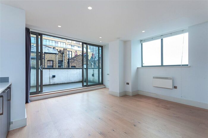 2 Bedroom Flat To Rent In Lexington Street, Soho, W1F