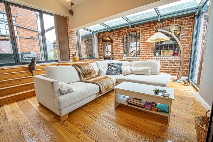 4 Bedroom Town House For Sale In The Dolls House, Jewellery Quarter, Birmingham, B18