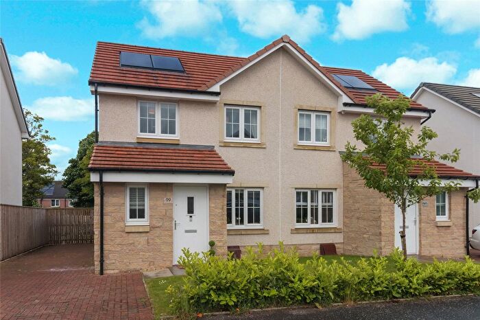 3 Bedroom Semi-Detached House For Sale In Jackson Crescent, Moodiesburn, Glasgow, North Lanarkshire, G69
