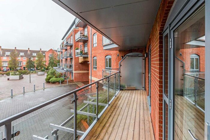 2 Bedroom Flat To Rent In Furnace House, Waterfront, Oxford, OX2