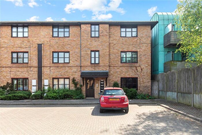 2 Bedroom Apartment To Rent In Penny Mews, London, SW12