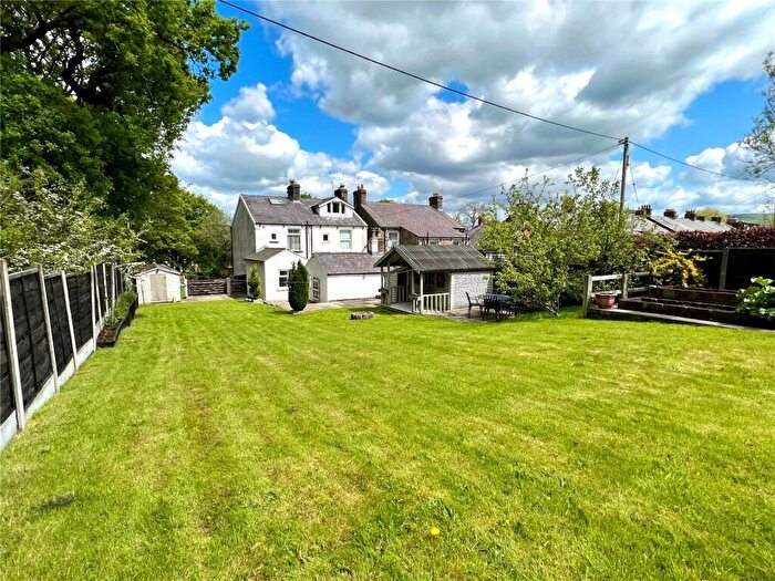 3 Bedroom House To Rent In Buxton Road; Newtown; Disley., SK12