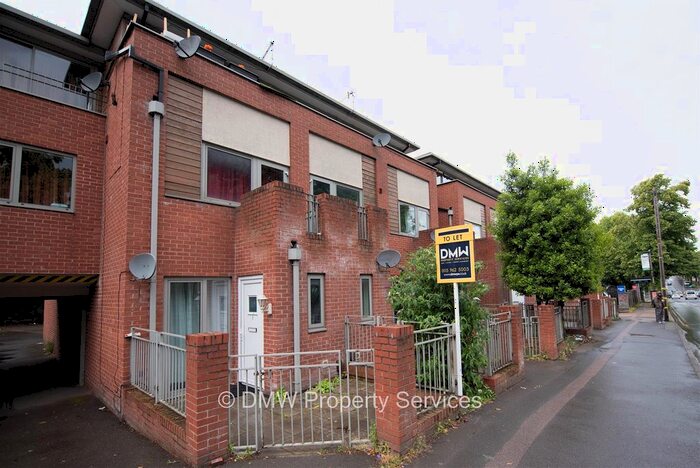 2 Bedroom Flat To Rent In Teesdale Court, Hucknall Road, Nottingham, NG5