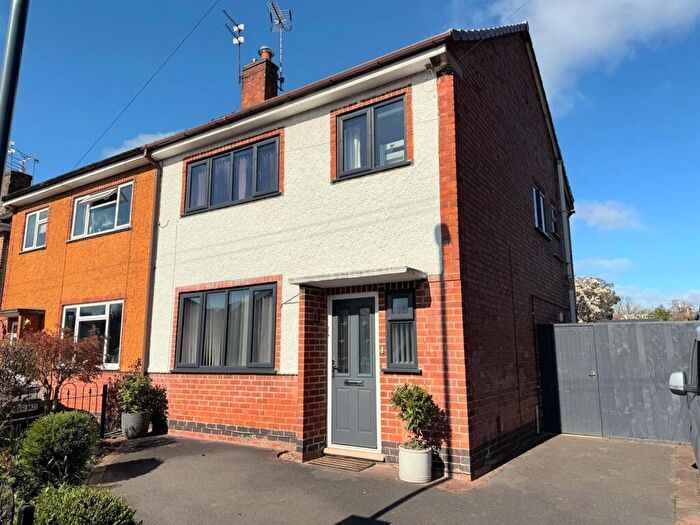 3 Bedroom Semi Detached House For Sale In St. Cuthberts Road, Derby, DE22