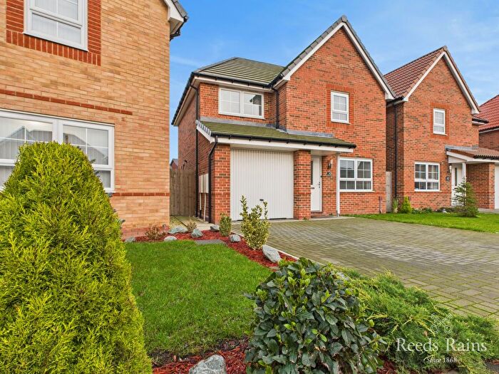 3 Bedroom Detached House For Sale In Blenheim Avenue, Brough, East Yorkshire, HU15