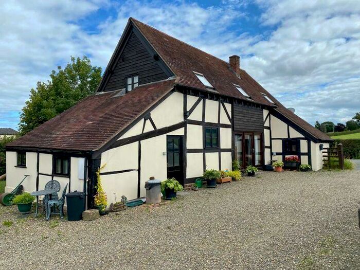 3 Bedroom Detached House For Sale In Canon Frome, HR8