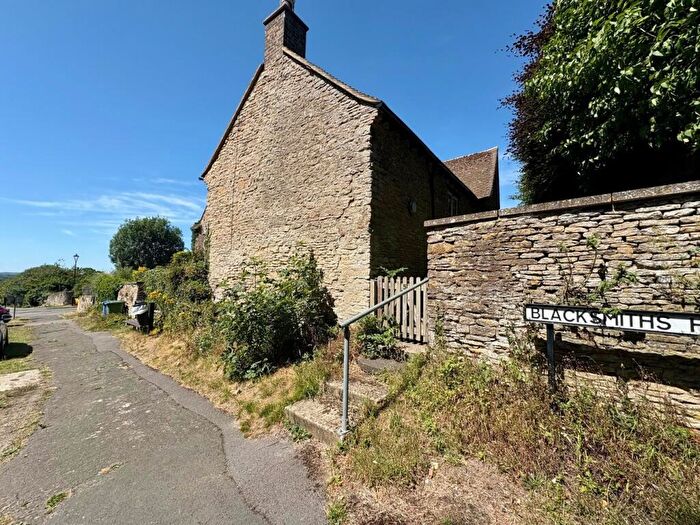 1 Bedroom Cottage For Sale In Blacksmiths Hill, Aynho, Banbury, OX17