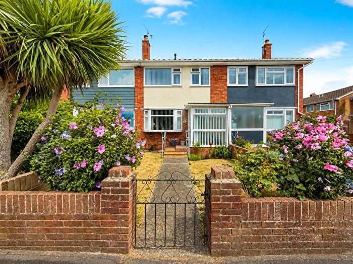 3 Bedroom Terraced House For Sale In West Street, Portchester, PO16