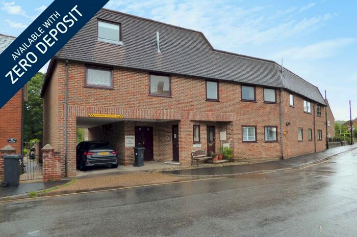 1 Bedroom Flat To Rent In Ashfield Court, Ashfield Road, Midhurst, GU29