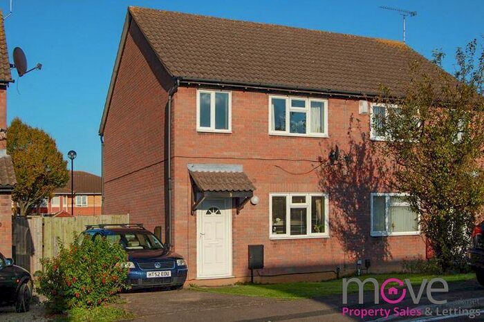 3 Bedroom Semi-Detached House To Rent In Terry Ruck Close, Cheltenham, GL51