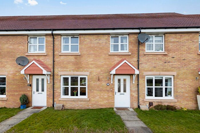 3 Bedroom Terraced House For Sale In Fairlie Grove, Rosewell, EH24