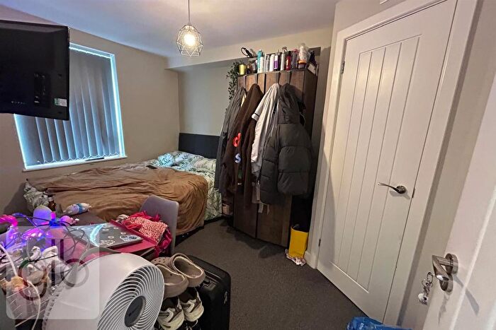 5 Bedroom Terraced House To Rent In Carmelite Road, Coventry, CV1