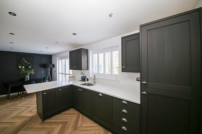 4 Bedroom Detached House For Sale In Grove Lane, Standish, WN6