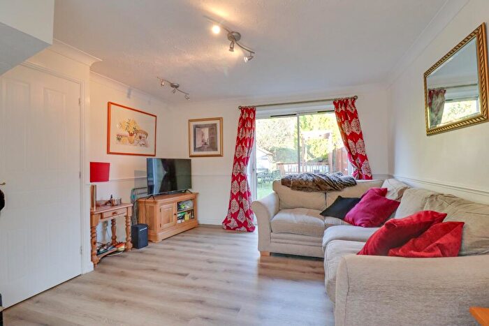 2 Bedroom End Of Terrace House For Sale In Hulton Close, Waterside Park, SO19