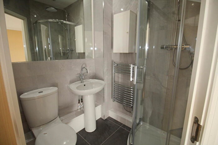 2 Bedroom Apartment To Rent In Propelair Way, CO4