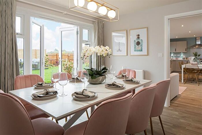 5 Bedroom Detached House For Sale In Kings Gate, Morgan Vale, Abingdon, OX14