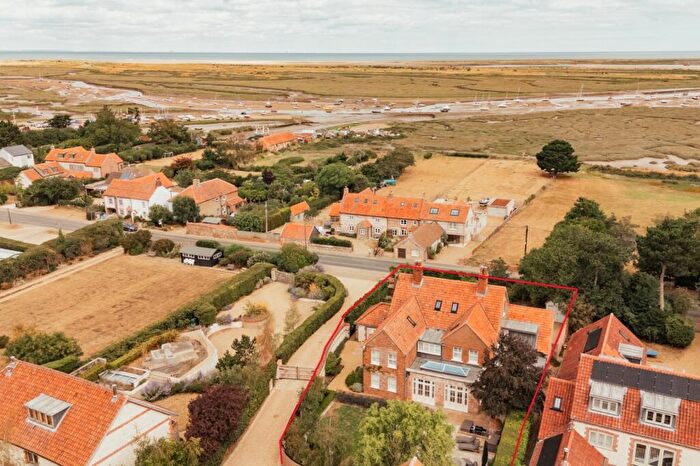 6 Bedroom Detached House For Sale In Main Road, Brancaster Staithe, King's Lynn, Norfolk, PE31