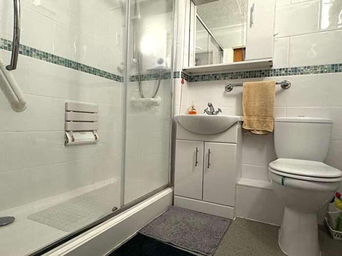 1 Bedroom Retirement Property For Sale In Hillyard Court, Mill Lane, Wareham, BH20 - Photo 6
