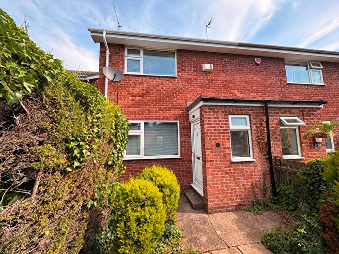 2 Bedroom End Of Terrace House For Sale In Inglemire Lane, Cottingham, East Riding Of Yorkshi, HU16