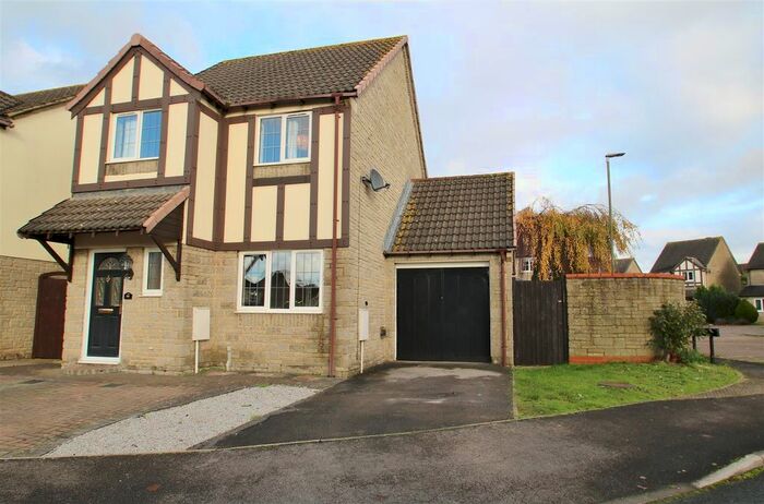 3 Bedroom Detached House To Rent In Lych Gate Mews, Lydney, GL15