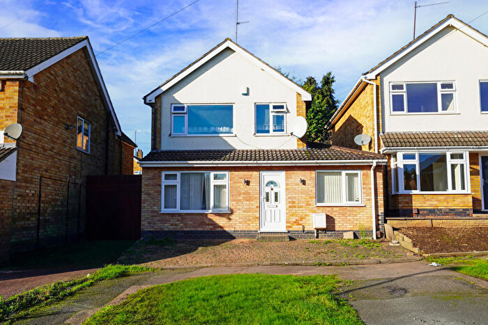 4 Bedroom Detached House For Sale In Ashington Close, Leicester, Leicestershire, LE3