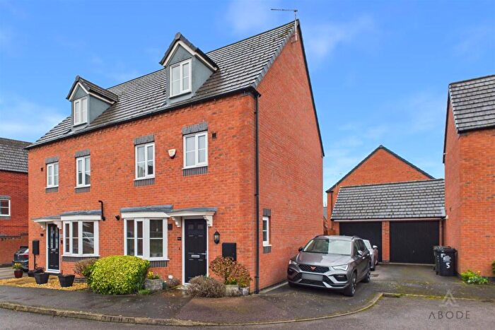 4 Bedroom House For Sale In Aire Close, Hilton, Derby, DE65