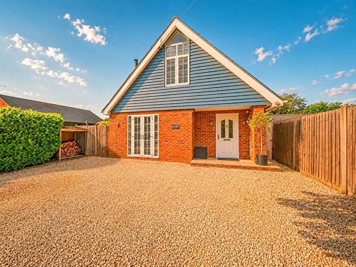 4 Bedroom Property For Sale In Island Road, Upstreet, Canterbury, CT3