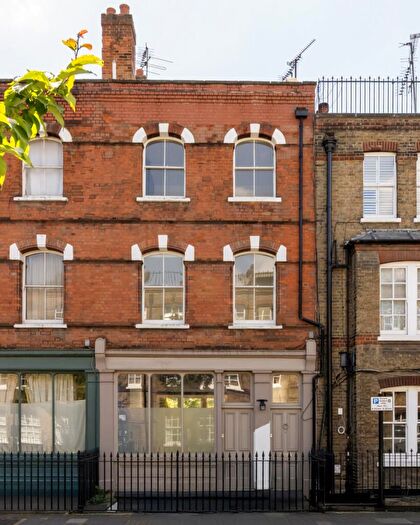 4 Bedroom Terraced House For Sale In Haberdasher Street, N1