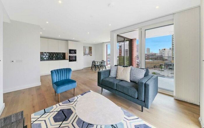 2 Bedroom Apartment For Sale In Weymouth Building, Deacon Street, Elephant Park, SE17