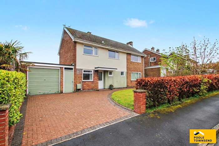 4 Bedroom Detached House For Sale In Kirkstone Crescent, Barrow-in-furness, LA14