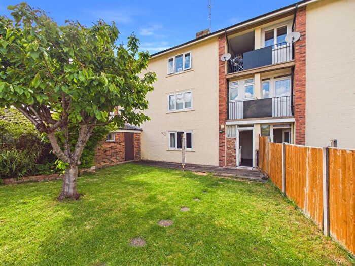 2 Bedroom Flat For Sale In St. Andrews Green, Churchdown, Gloucester, GL3