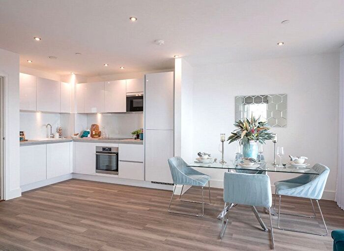 2 Bedroom Flat To Rent In Ashwell House, Merrick Road, Southall, UB2