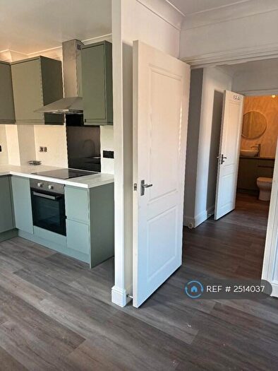 2 Bedroom Flat To Rent In Edelin Road, Bearsted, Maidstone, ME14