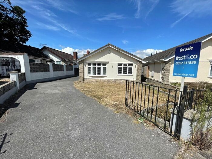 3 Bedroom Bungalow For Sale In Knights Road, Bournemouth, Dorset, BH11
