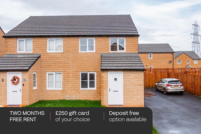 3 Bedroom Semi Detached House To Rent In Model Walk, Creswell, S80