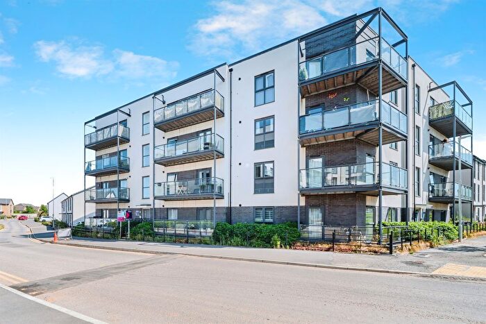 1 Bedroom Flat For Sale In Oxleigh Way, Stoke Gifford, Bristol, BS34