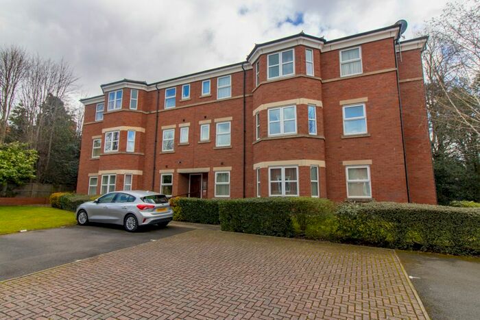 2 Bedroom Flat To Rent In Oliver Close, Syston, LE7