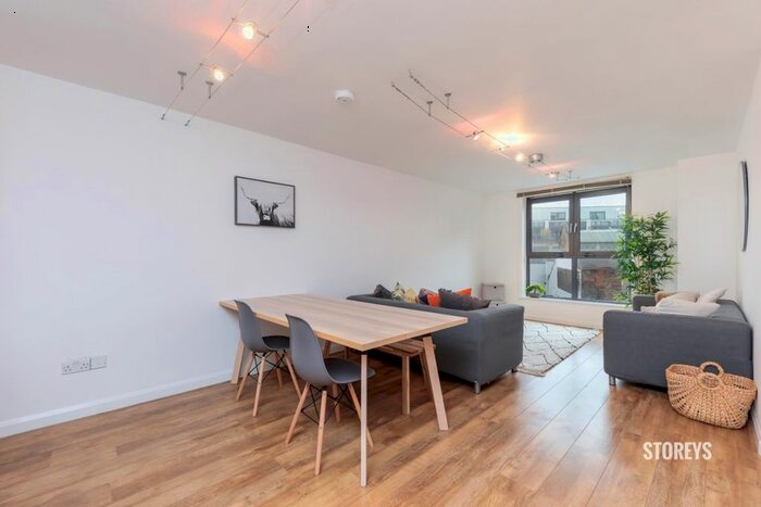 2 Bedroom Flat To Rent In Mare Street, London Fields, E8