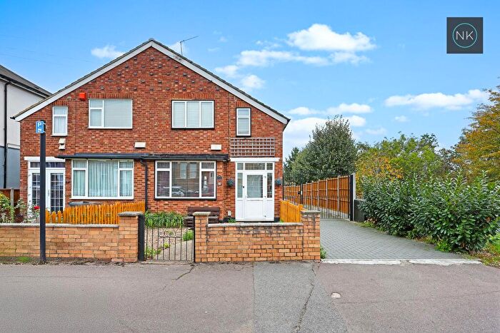 3 Bedroom Semi Detached House For Sale In Malmesbury Road, South Woodford, London, E18