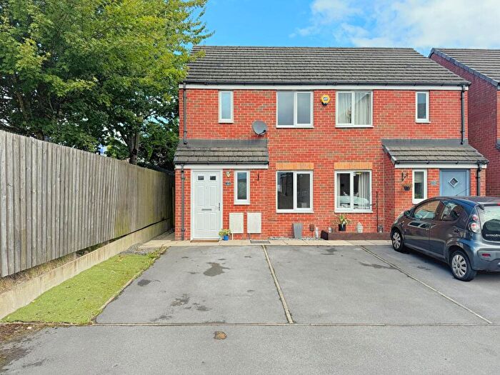 2 Bedroom Semi-Detached House For Sale In Royds Hall Drive, Bradford, BD6