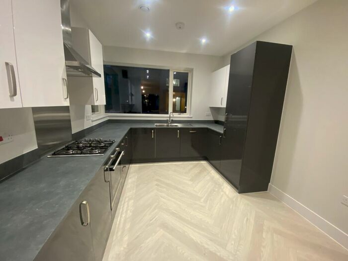 3 Bedroom House To Rent In Dunmail Road, Bristol, BS10