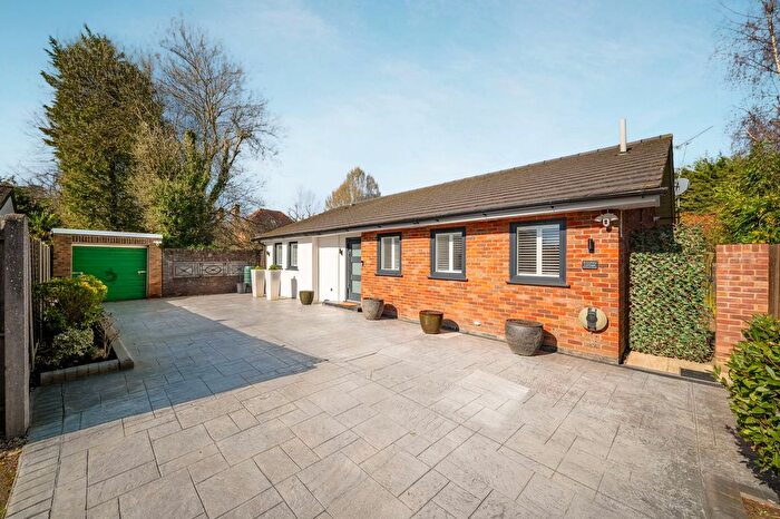 3 Bedroom Detached Bungalow For Sale In Woodland Avenue, Windsor, SL4