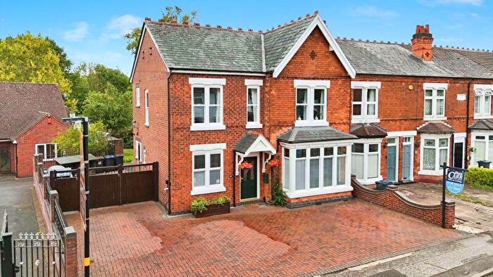 4 Bedroom End Of Terrace House For Sale In Springfield Road, Sutton Coldfield, B76