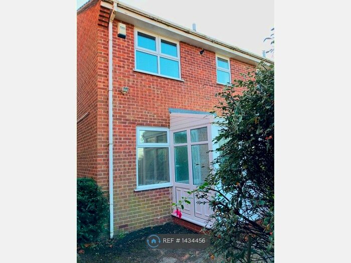 1 Bedroom Semi-Detached House To Rent In Alder Close, Derby, DE21