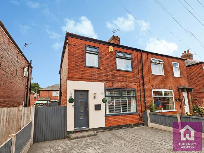4 Bedroom Semi-Detached House For Sale In Poplar Road, Swinton, M27
