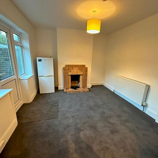 4 Bedroom Semi-Detached House To Rent In Widdicombe Way, Brighton, BN2