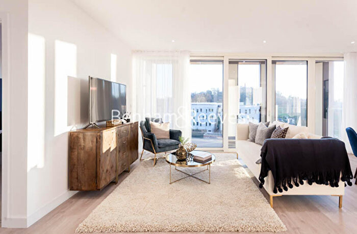 2 Bedroom Apartment To Rent In College Road, Harrow, HA1