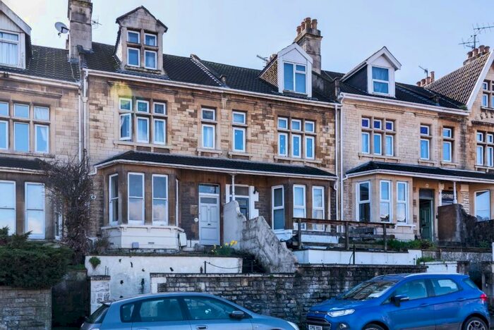 7 Bedroom Terraced House To Rent In Wells Road, Bath, BA2